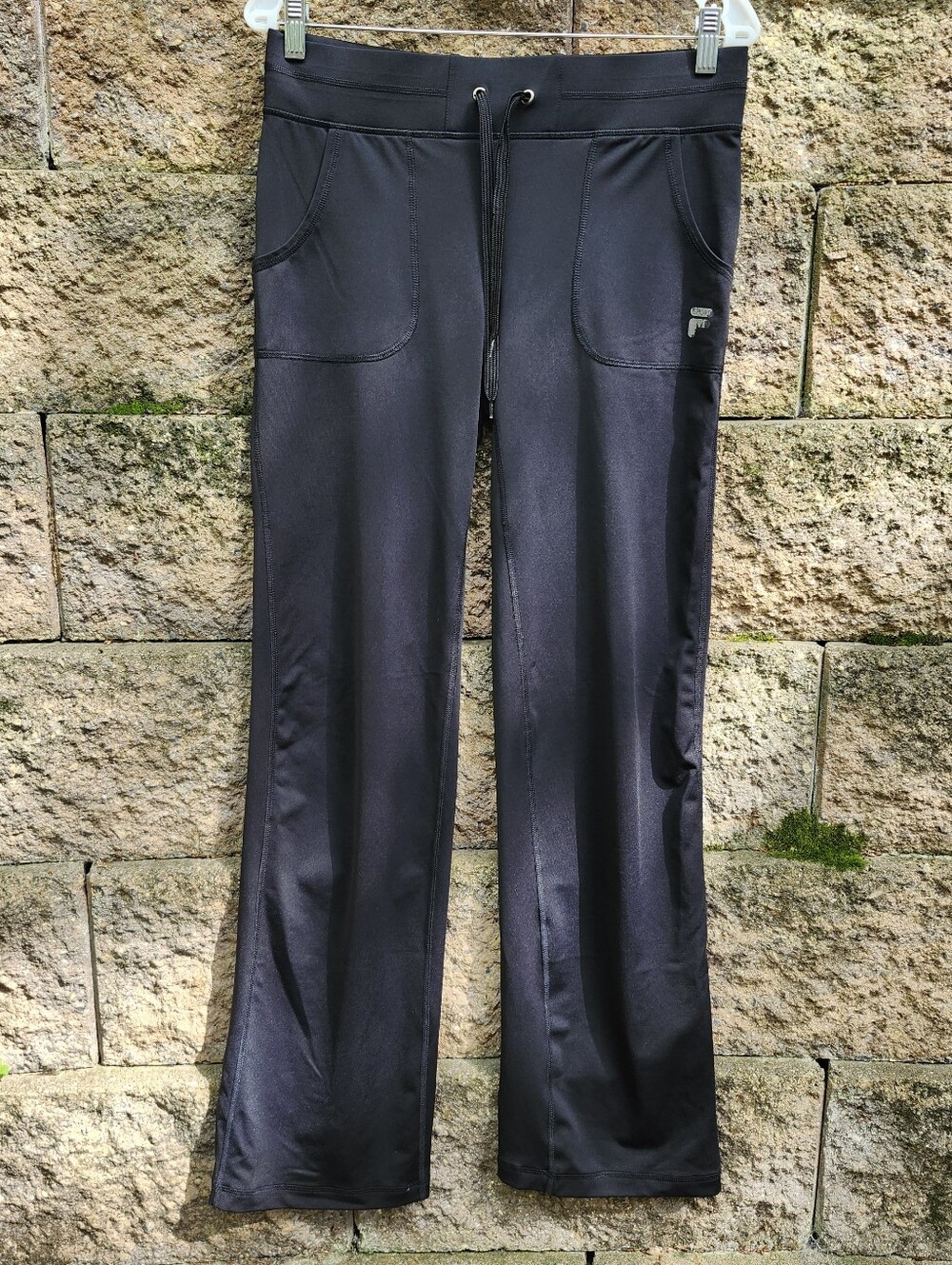 Fila stretch black 32.5" inseam women's long M workout Pant Poly SPAN Excellent